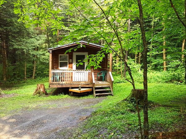 Lakeside Campground || Cabin & RV Rentals